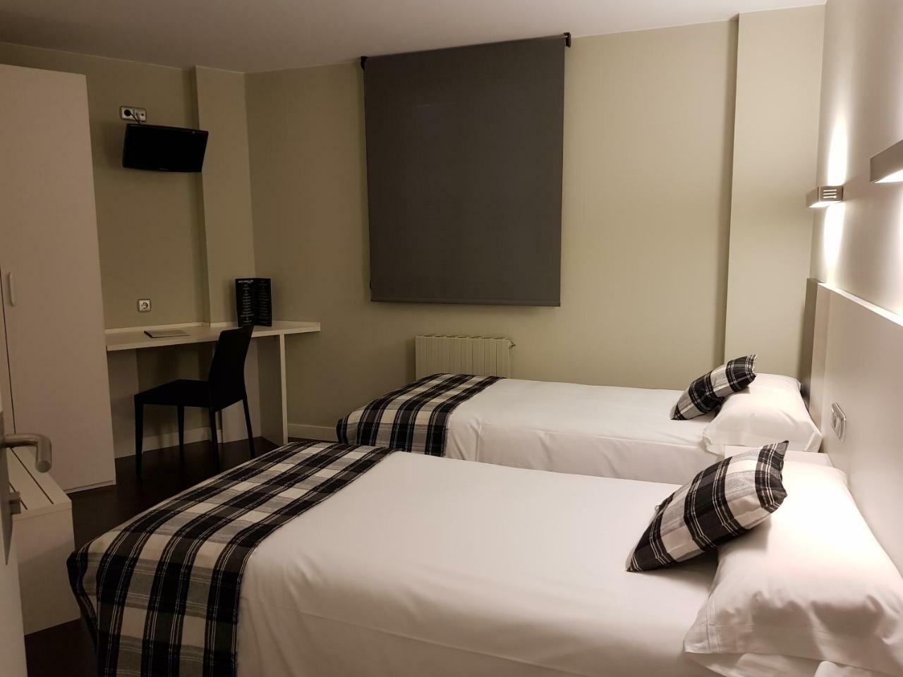 Hostal Ameztia Doneztebe Dış mekan fotoğraf